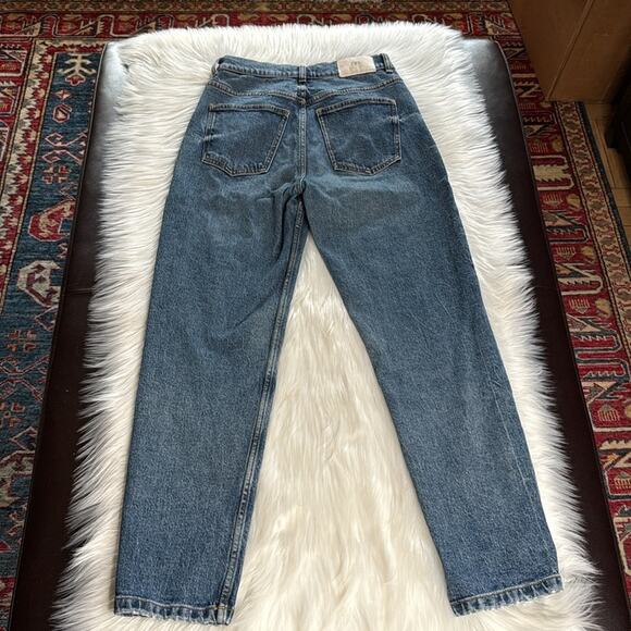 Zara High Waist Ankle Length Mom Jeans - Picture 6 of 9